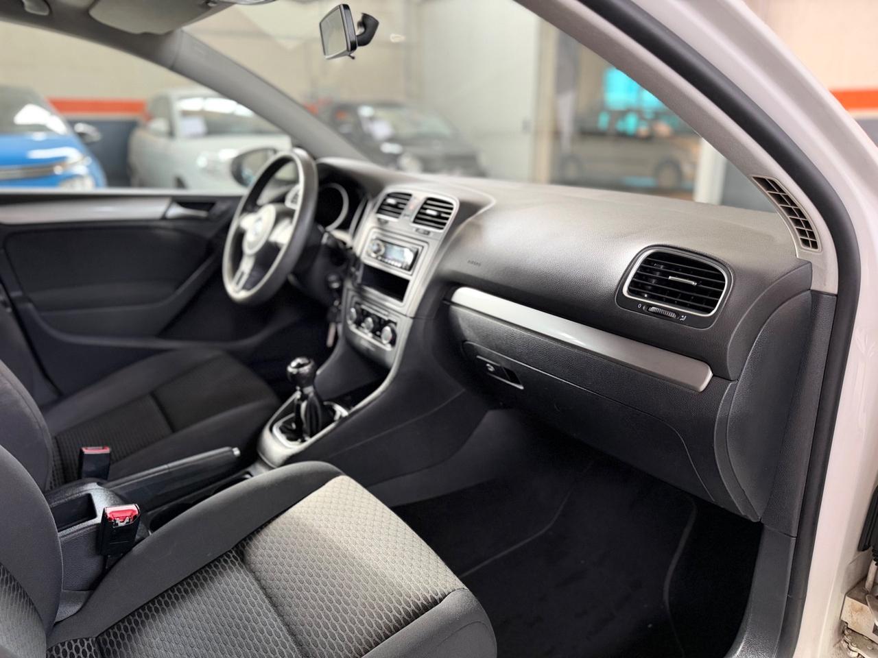 Volkswagen Golf 1.6 TDI DPF 5p. Comfortline Neopatentati