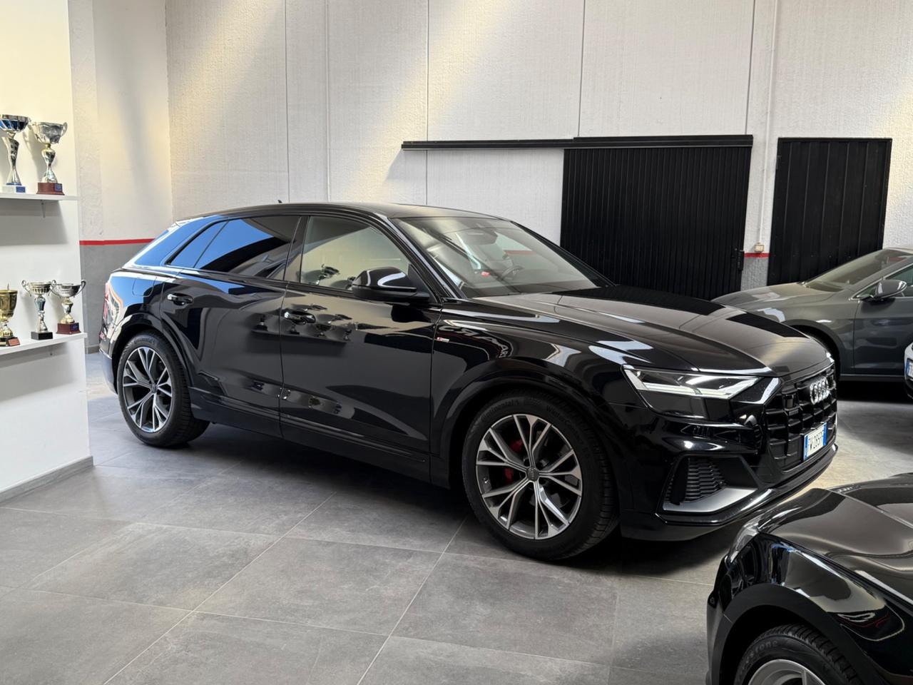 Audi Q8 50 TDI 286 CV quattro tiptronic Sport