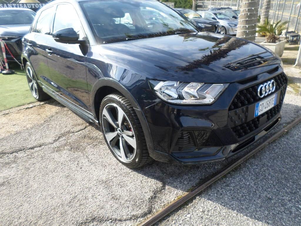 Audi A1 citycarver 30 TFSI S tronic Identity Contrast