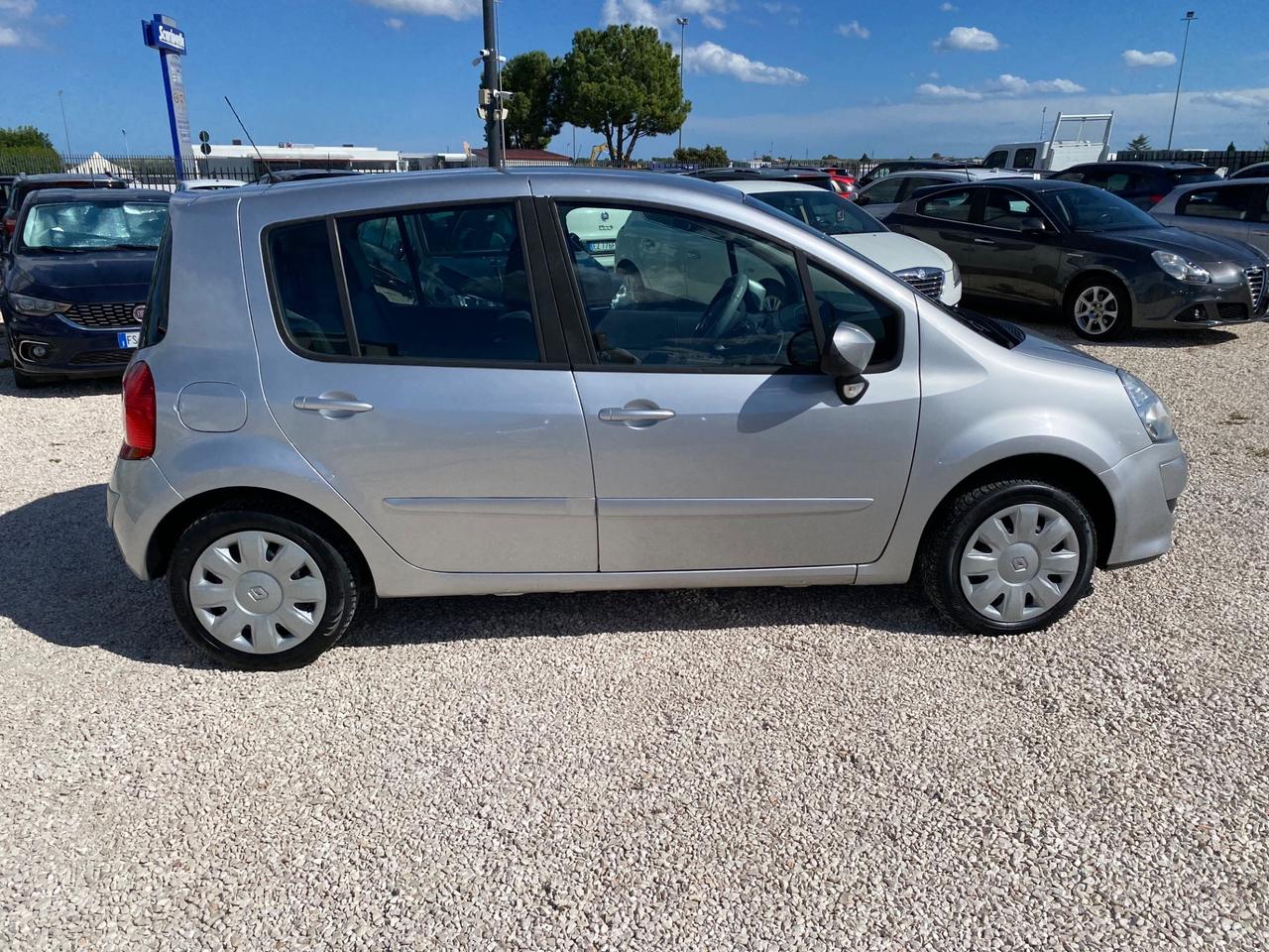 Renault Modus 1.2 16V Dynamique NEOPATENTATI UNICO PROPRIETARIO