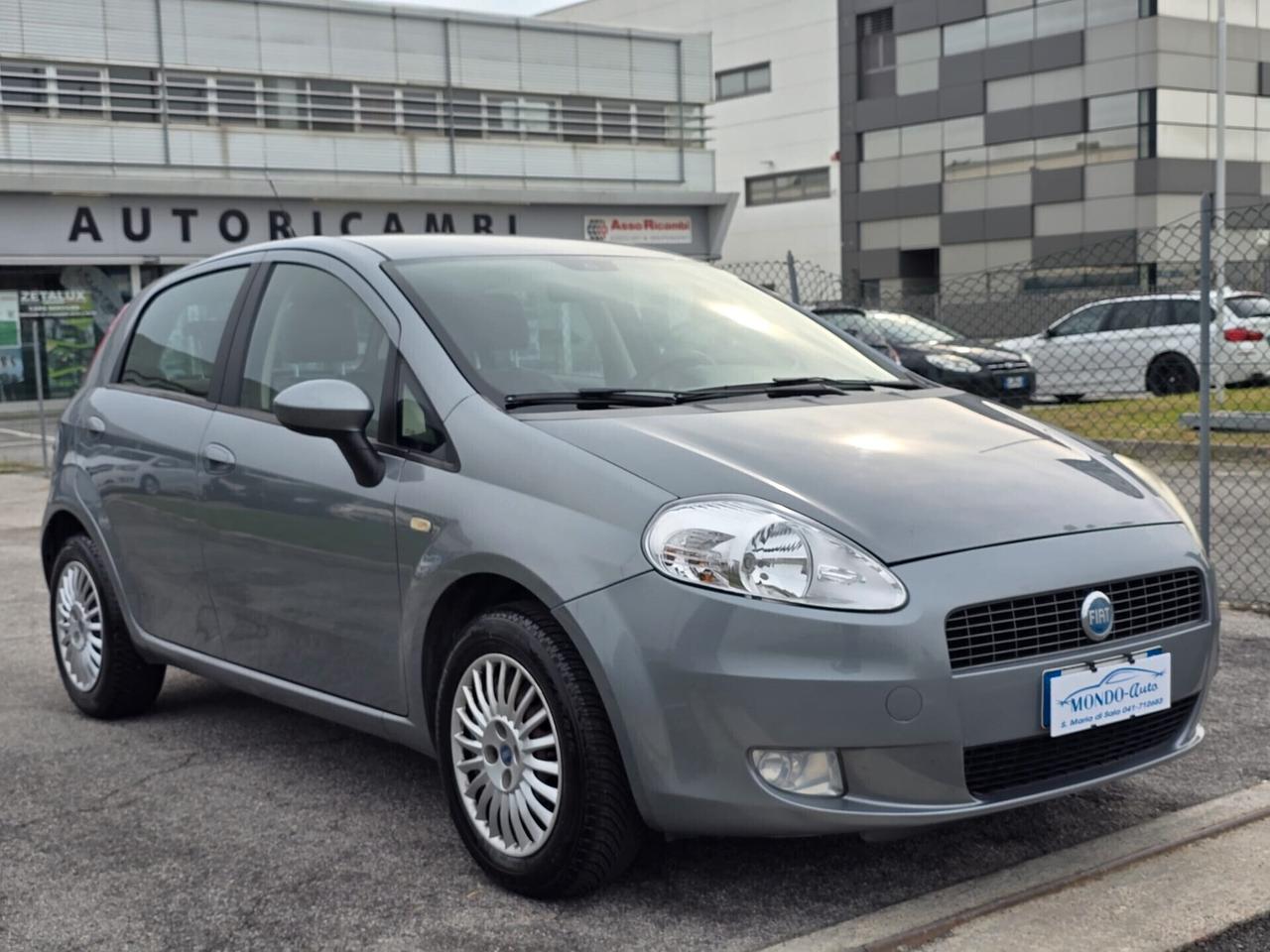 Fiat Grande Punto 1.2 5 p. 65cv Active 2007 OK NEOPATENTATI