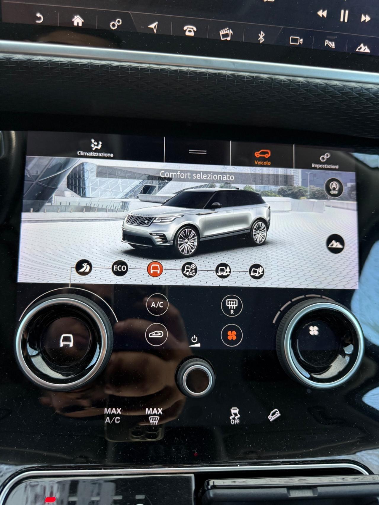 Land Rover Range Velar 2.0D I4 180 CV full optional