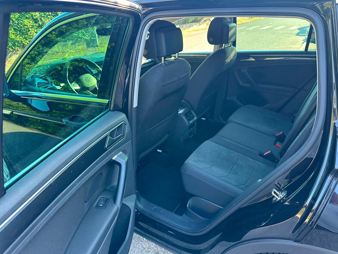 Volkswagen Tiguan 2.0 TDI 150 CV DSG Elegance RESTYLING
