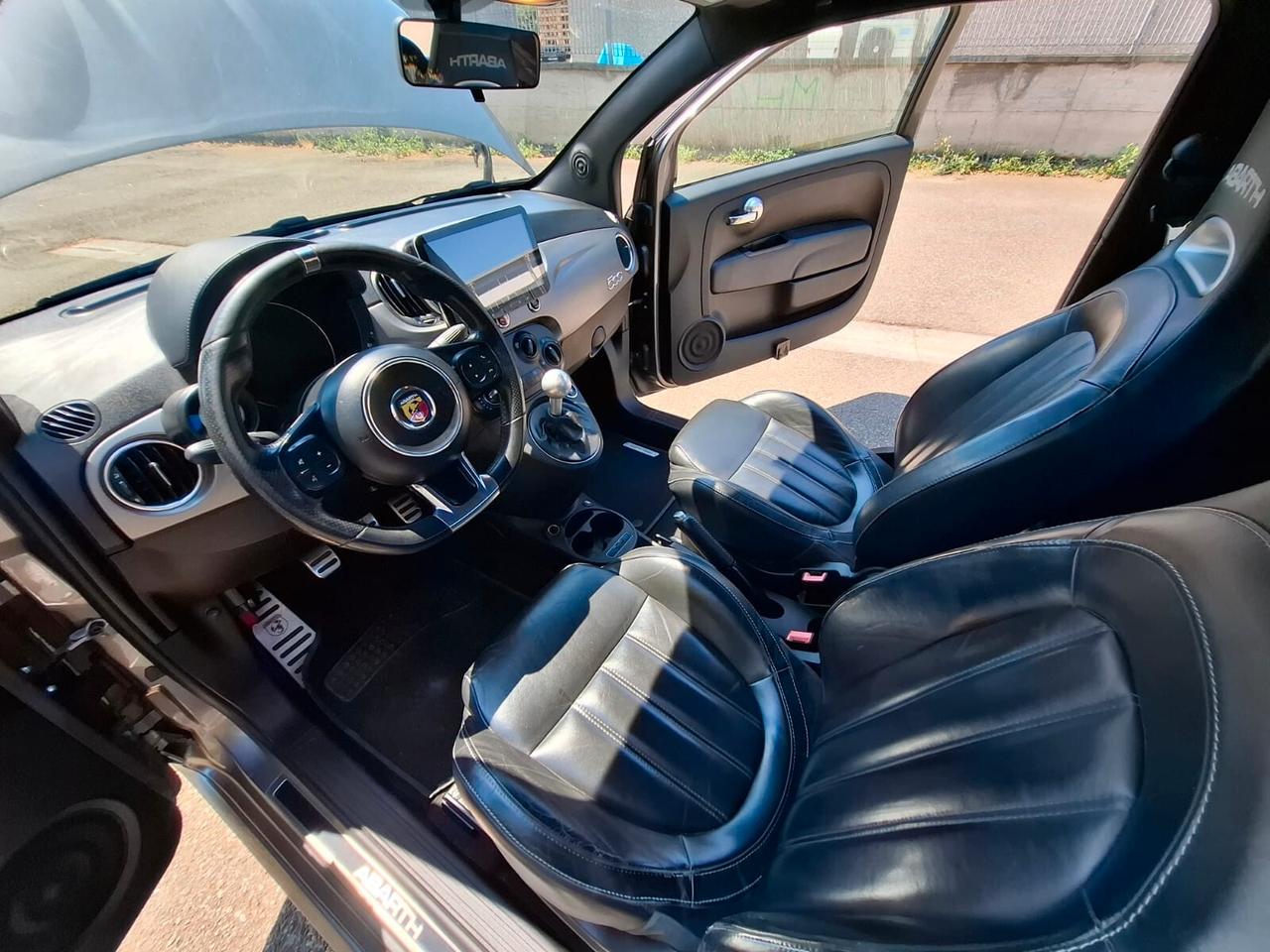 Abarth 595 1.4 Turbo T-Jet 165 CV Turismo