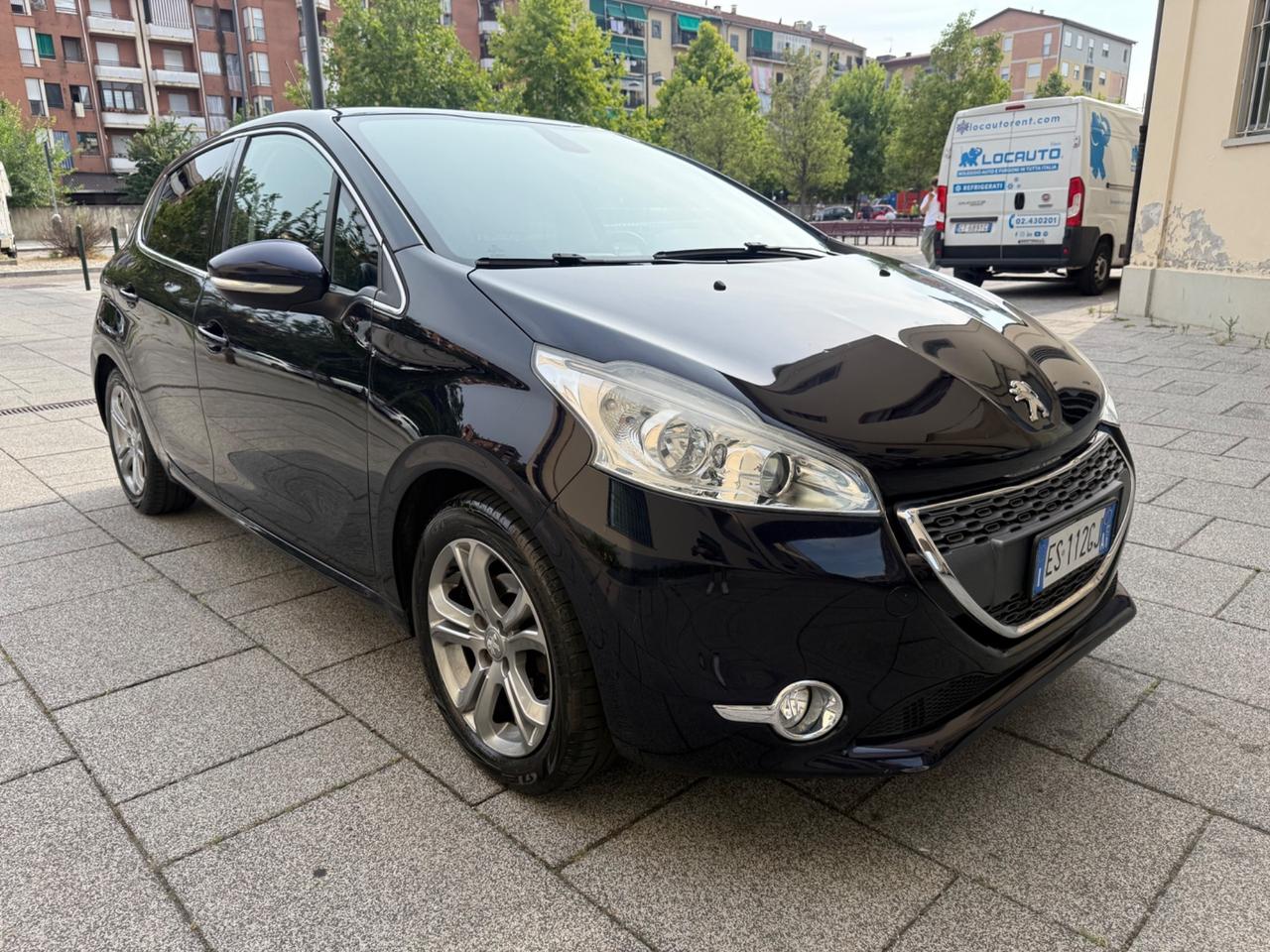 PEUGEOT 208 1.2 82 CV 2013 ALLURE