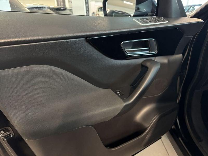 Jaguar F-Pace F-Pace 2.0 D 180 CV AWD aut. Prestige