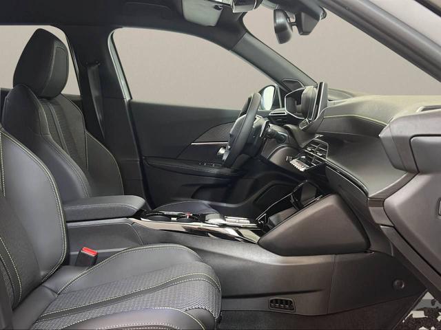 PEUGEOT 2008 Hybrid 145 e-DCS6 GT