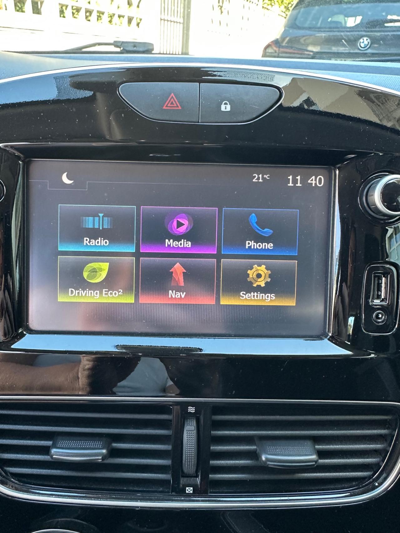 Renault Clio TCe 12V 90CV Start&Stop 5 porte Energy Duel2