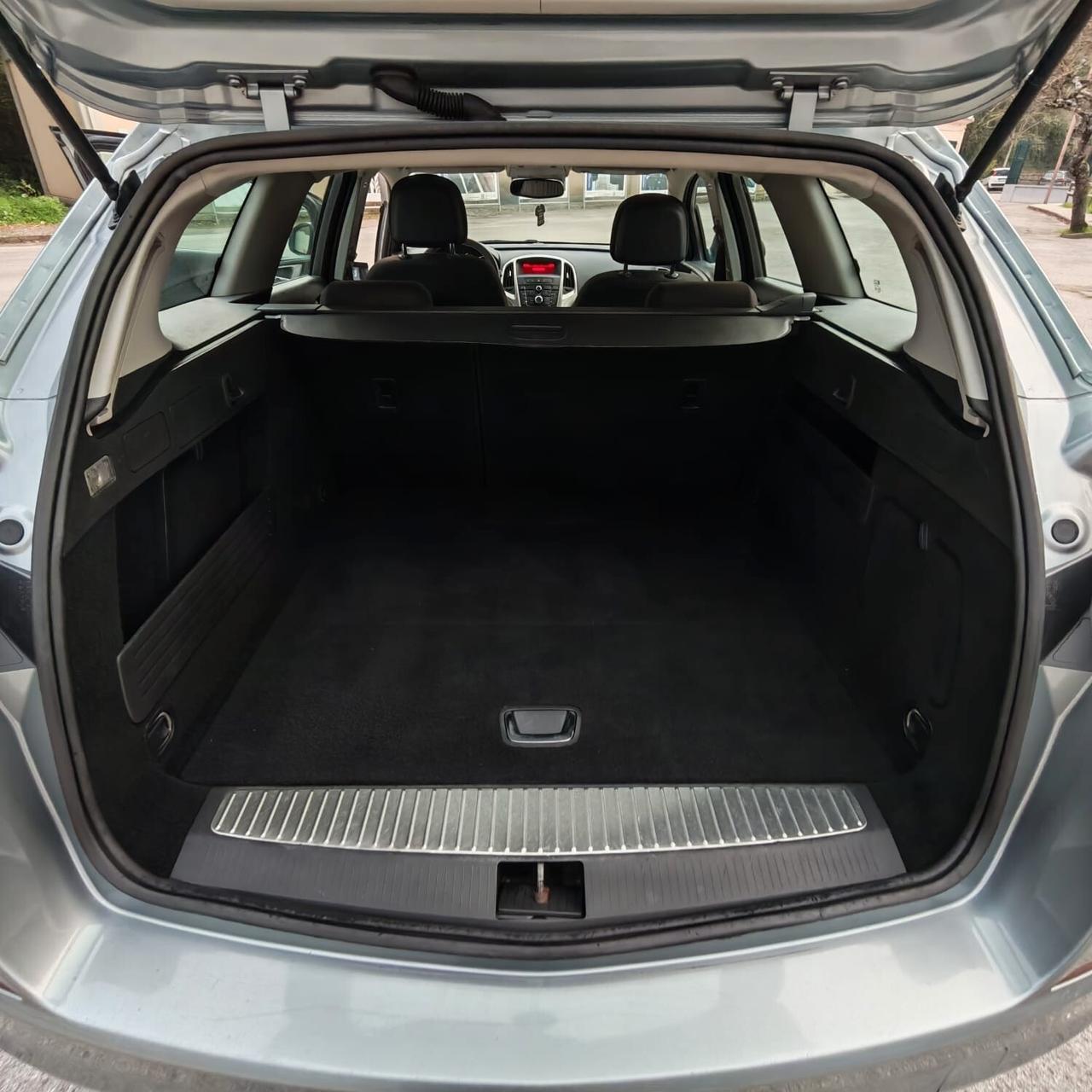 Opel Astra 1.7 CDTI 110CV Sports Tourer Elective