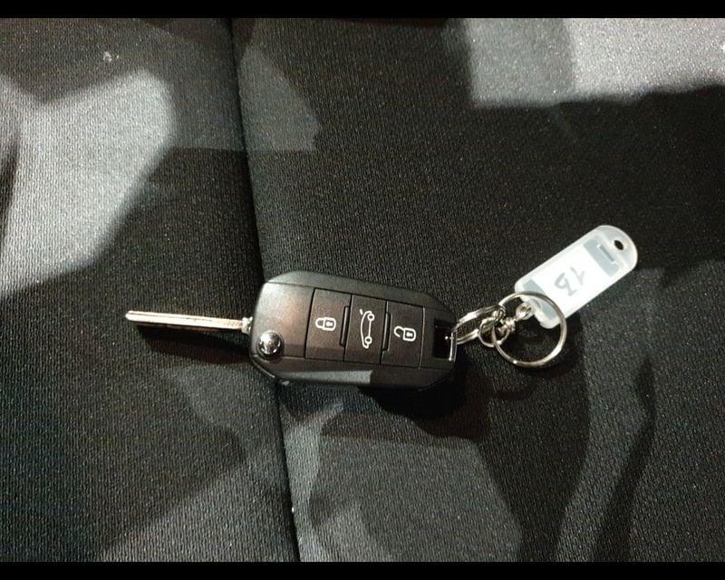 Jeep Avenger 1.2 Turbo 100 CV Altitude