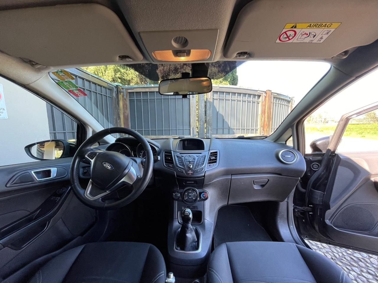 Ford Fiesta 1.5 TDCi *UNICO PROPRIETARIO*