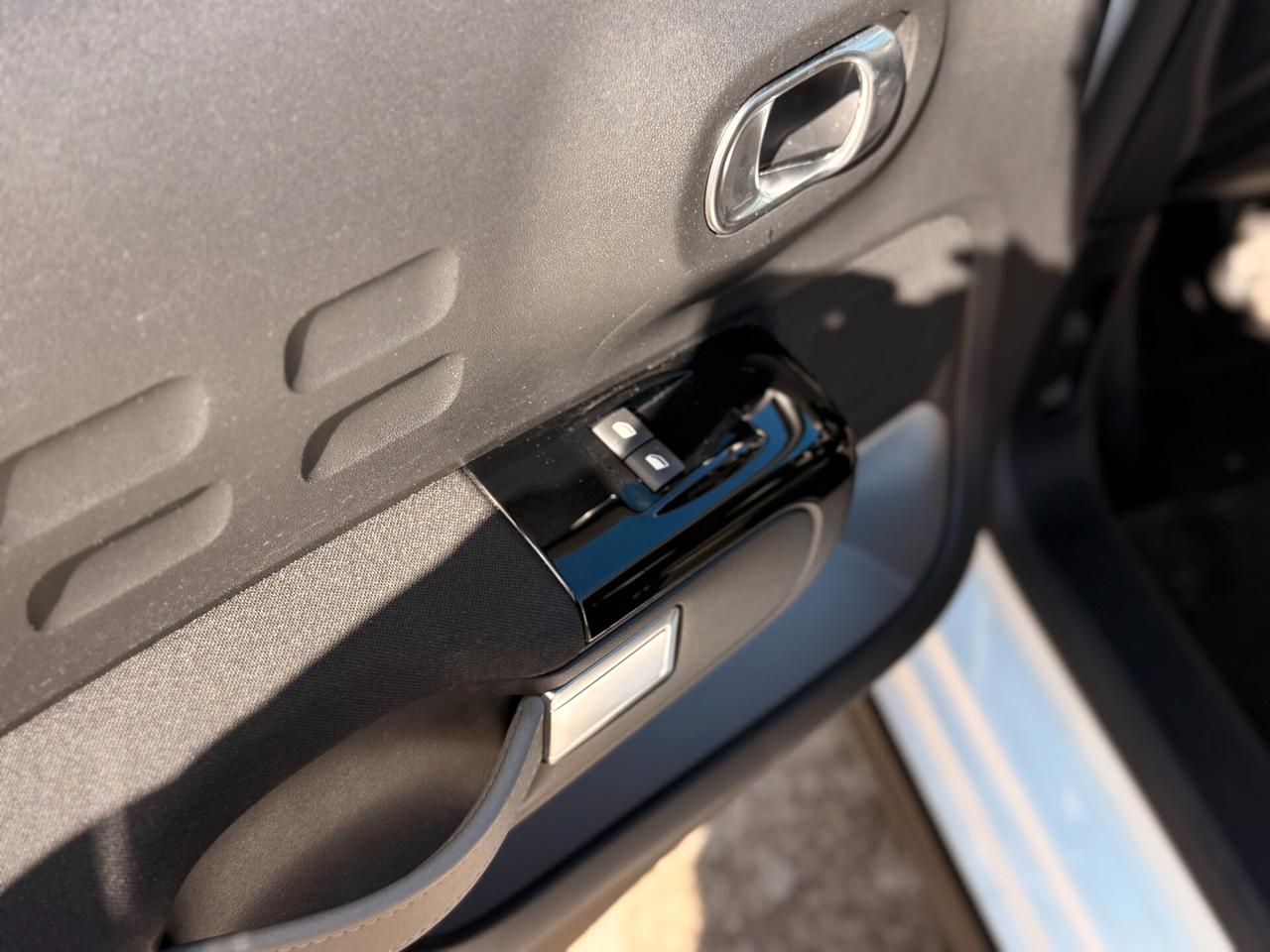 Citroen C3 BlueHDi 100 S&S C-Series