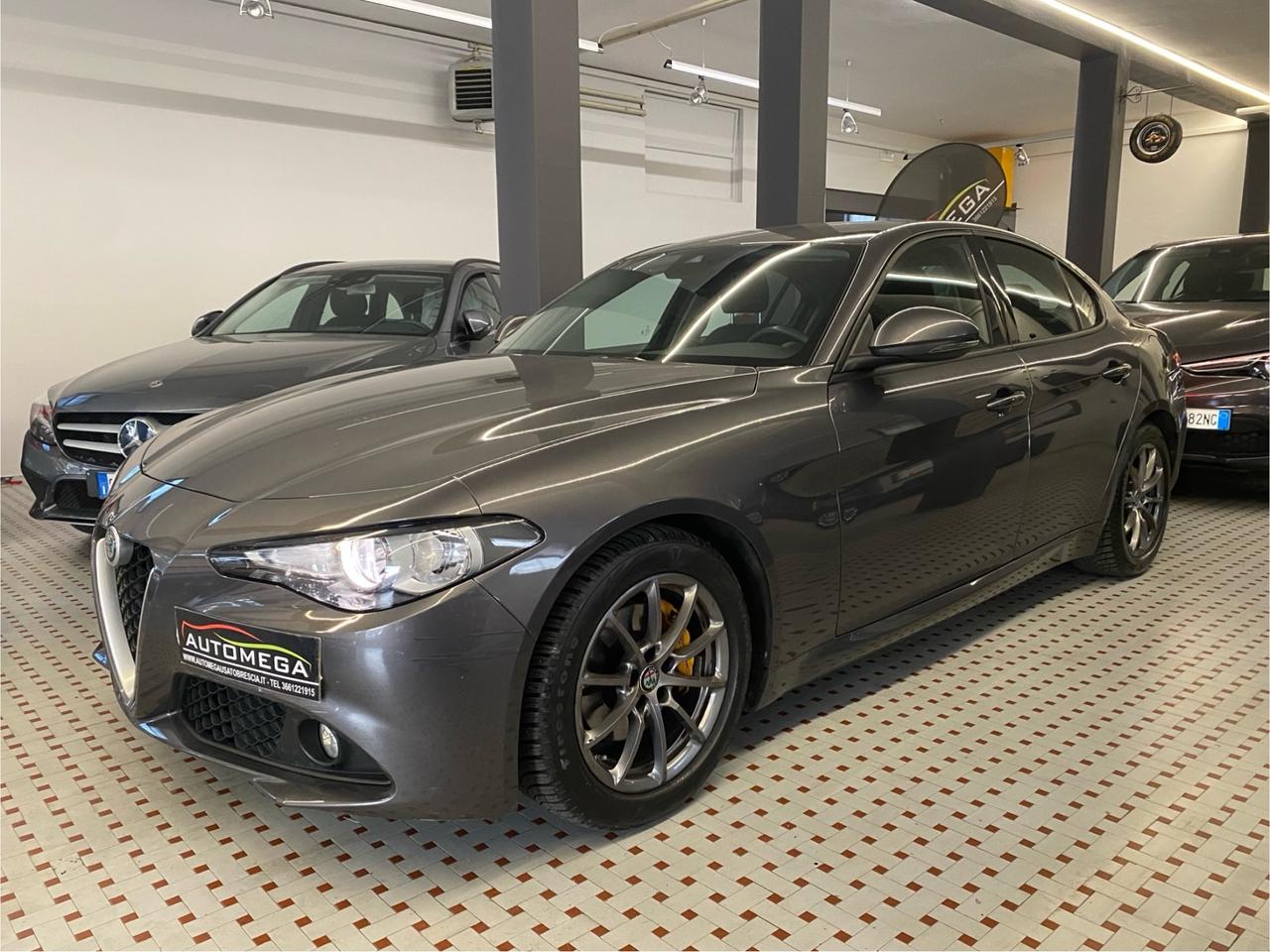 Alfa Romeo Giulia 2.2 136 cv Automatica- Navi