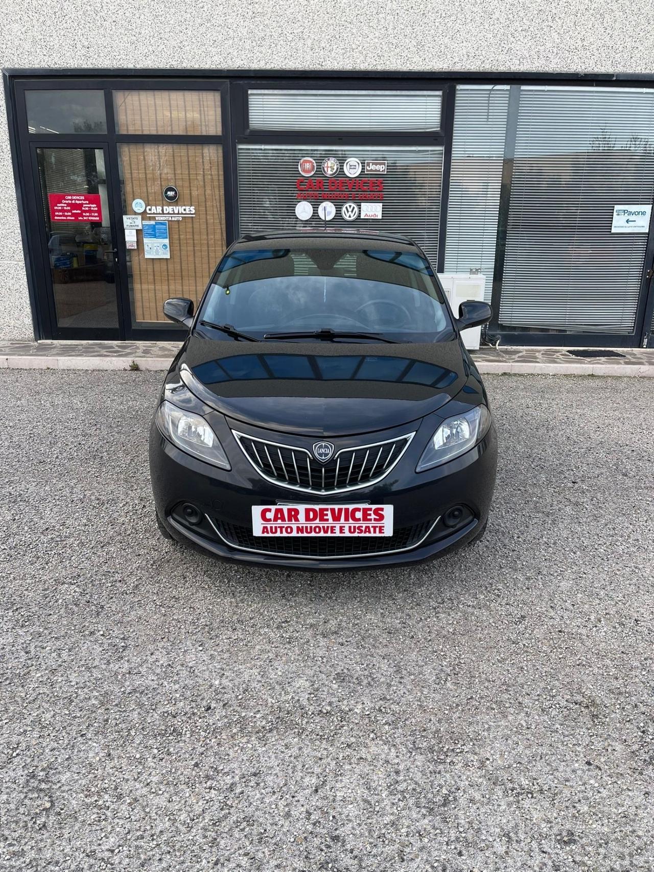 Lancia New Ypsilon 1.0 - Hybrid - GARANZIA