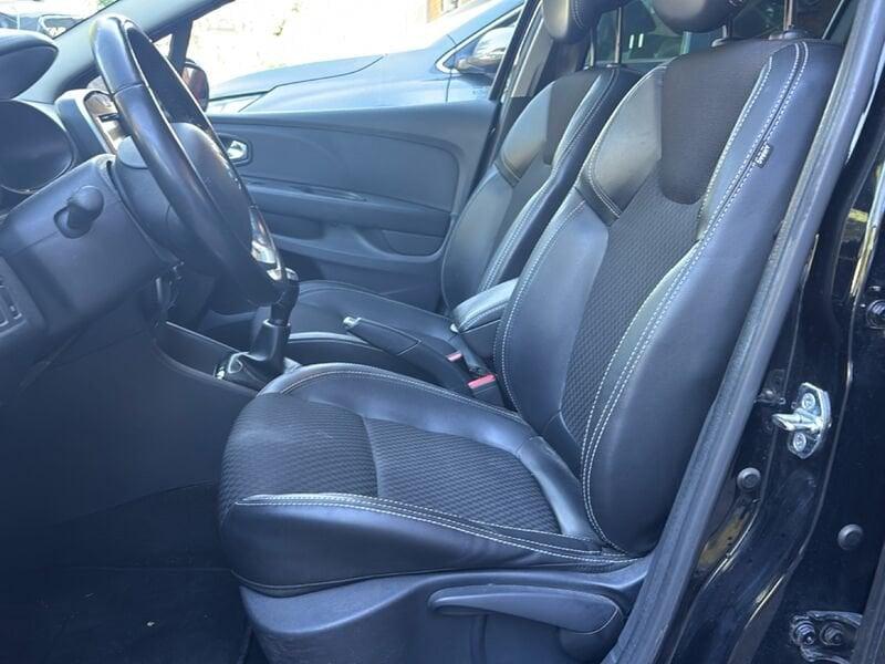 Renault Clio 0.9 TCE 75cv MOSCHINO INTENS