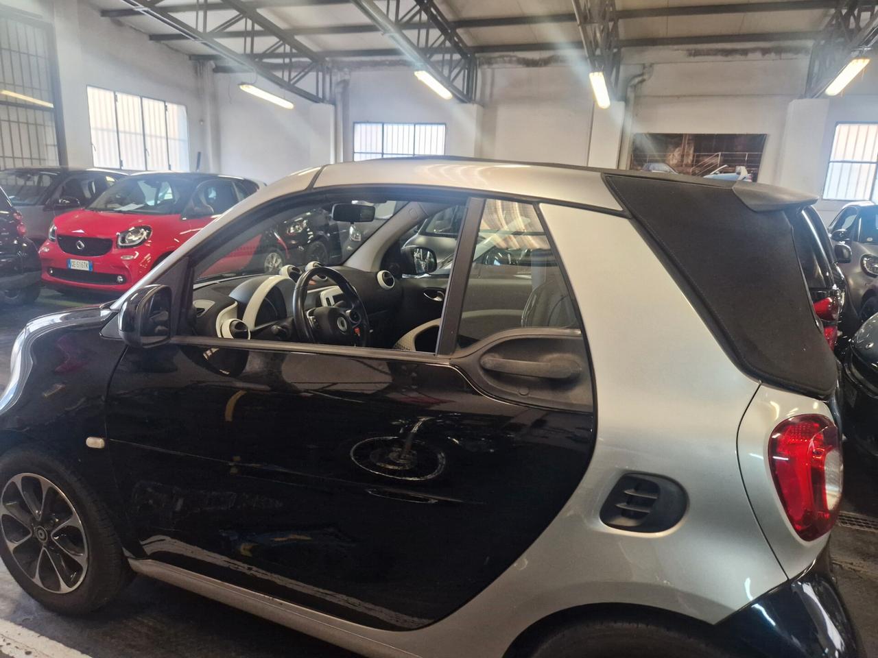 Passion cabrio strafull pelle navi telecamera sensori