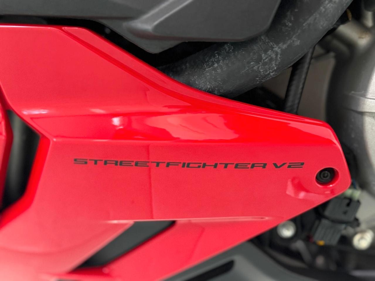 DUCATI STREETFIGHTER V2 - ANNO 2023 - SOLO 800 KM