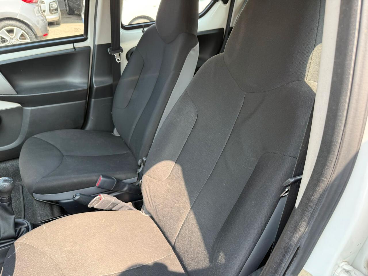 Toyota Aygo 1.0 12V VVT-i 5 porte Lounge MMT