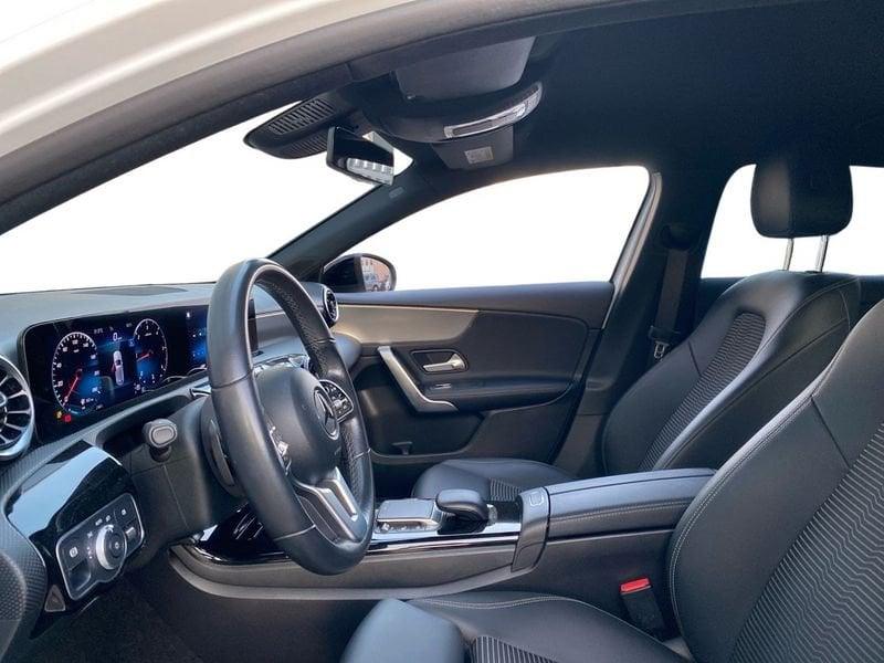 Mercedes-Benz Classe A A 180 d Sport Night edition auto