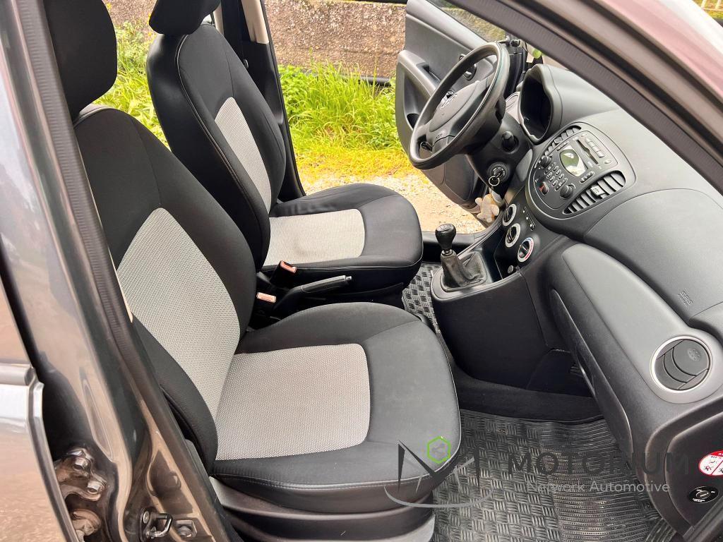 Hyundai i10 1.1 Style Gpl