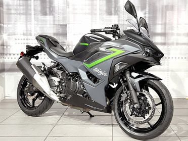 Kawasaki Ninja 500 SE
