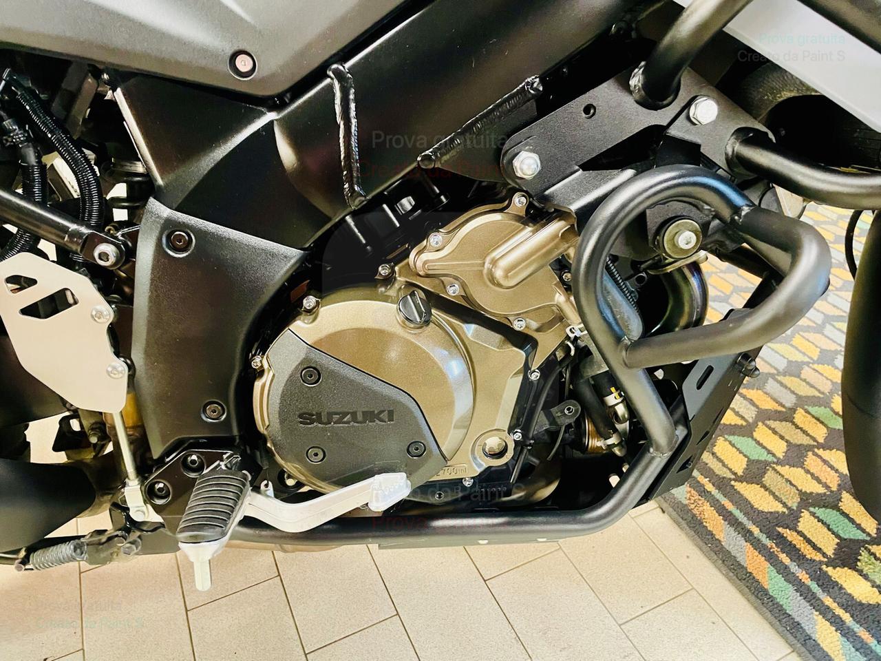 Suzuki V Strom DL 1050 top caise