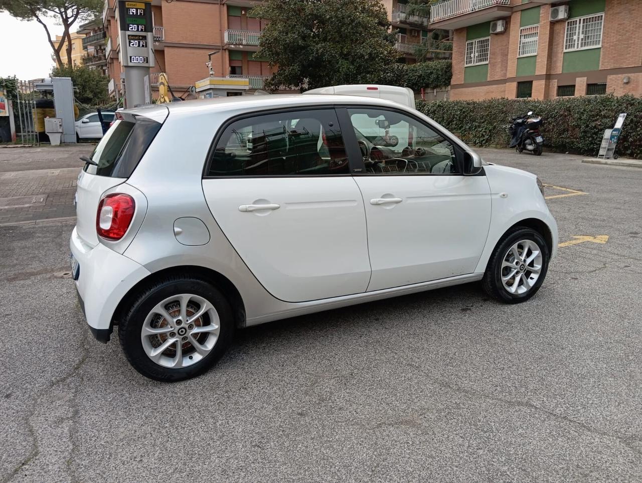 Smart ForFour 70 1.0 Passion x neopatentati