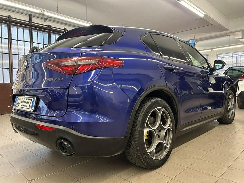 Alfa Romeo Stelvio 2.2 Turbodiesel 190 CV AT8 Q4 Sprint