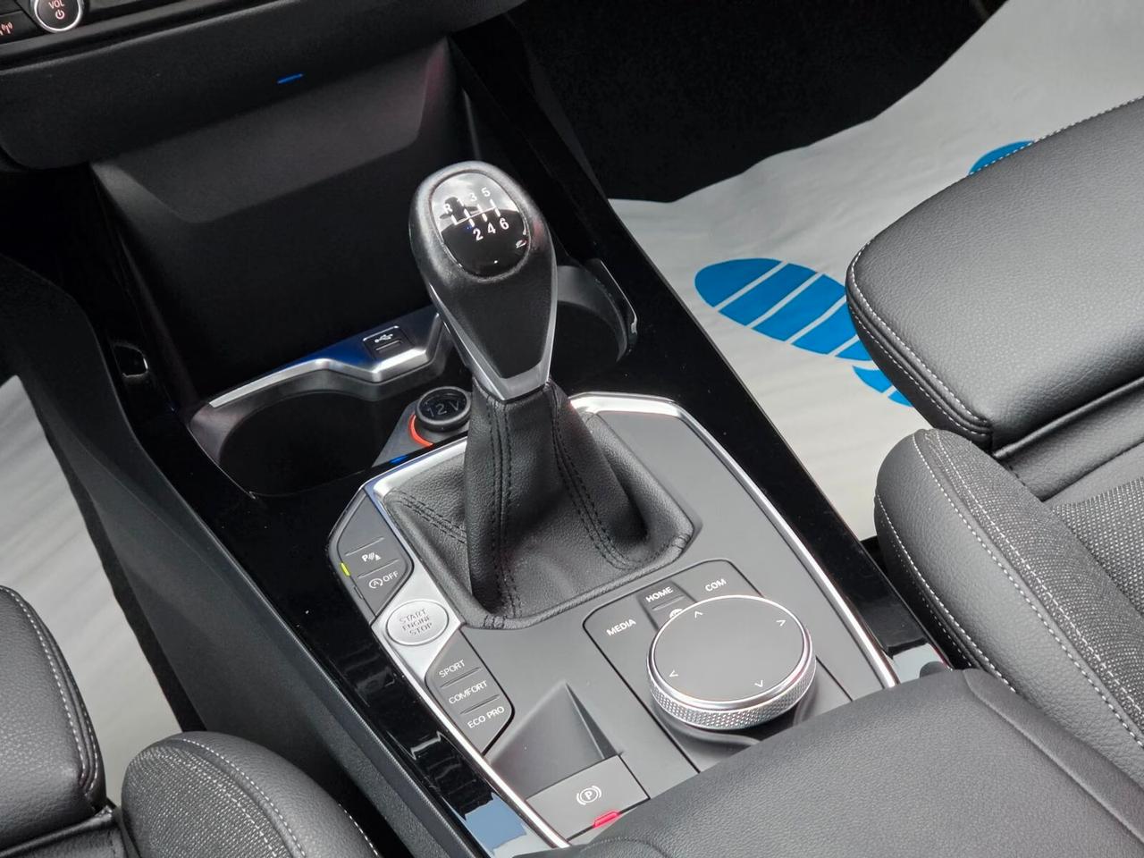 Bmw 118 118i 5p. Sport line