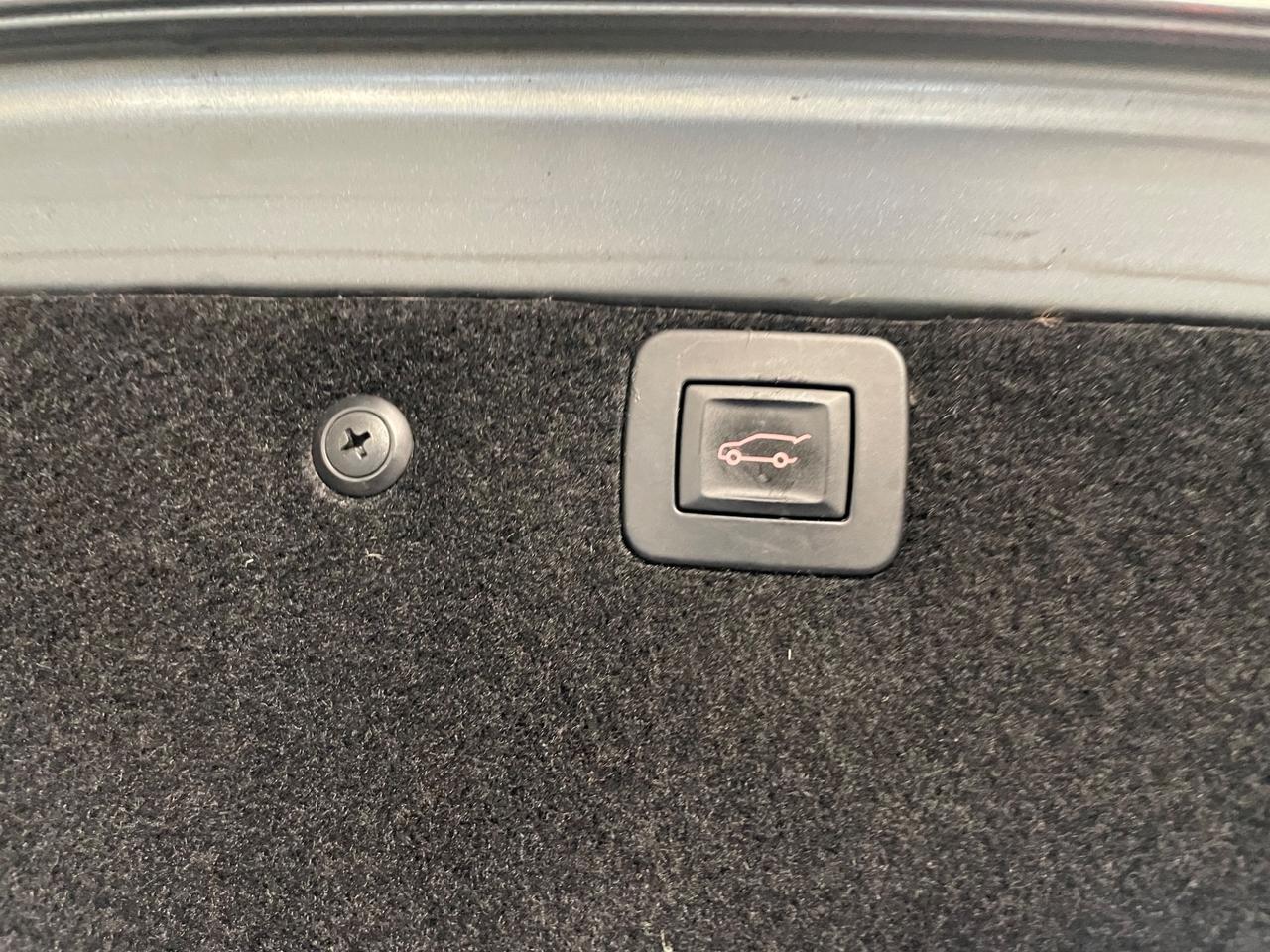 Opel Insignia 2.0 CDTI Sports Tourer Cosmo - Nessun vincolo -