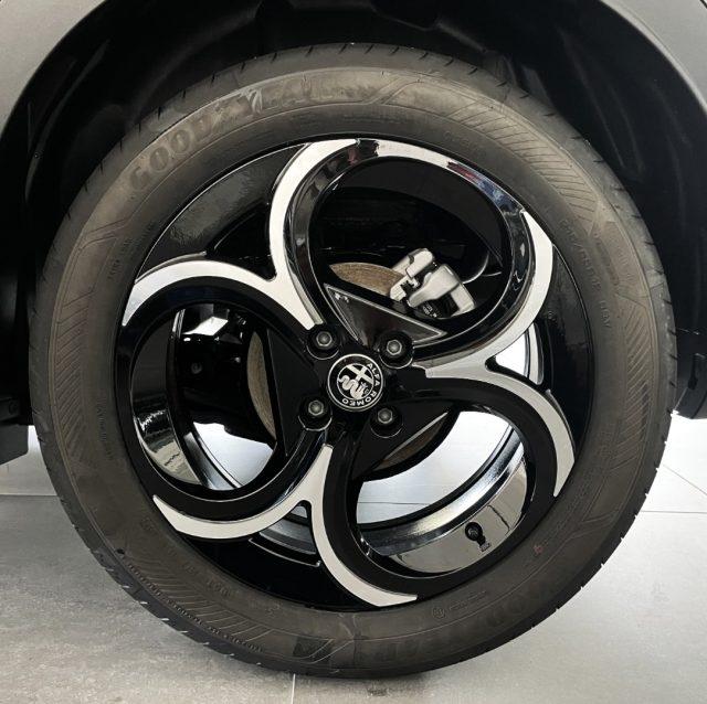 ALFA ROMEO Junior 1.2 136 CV Hybrid eDCT6 Speciale KM0 MY25