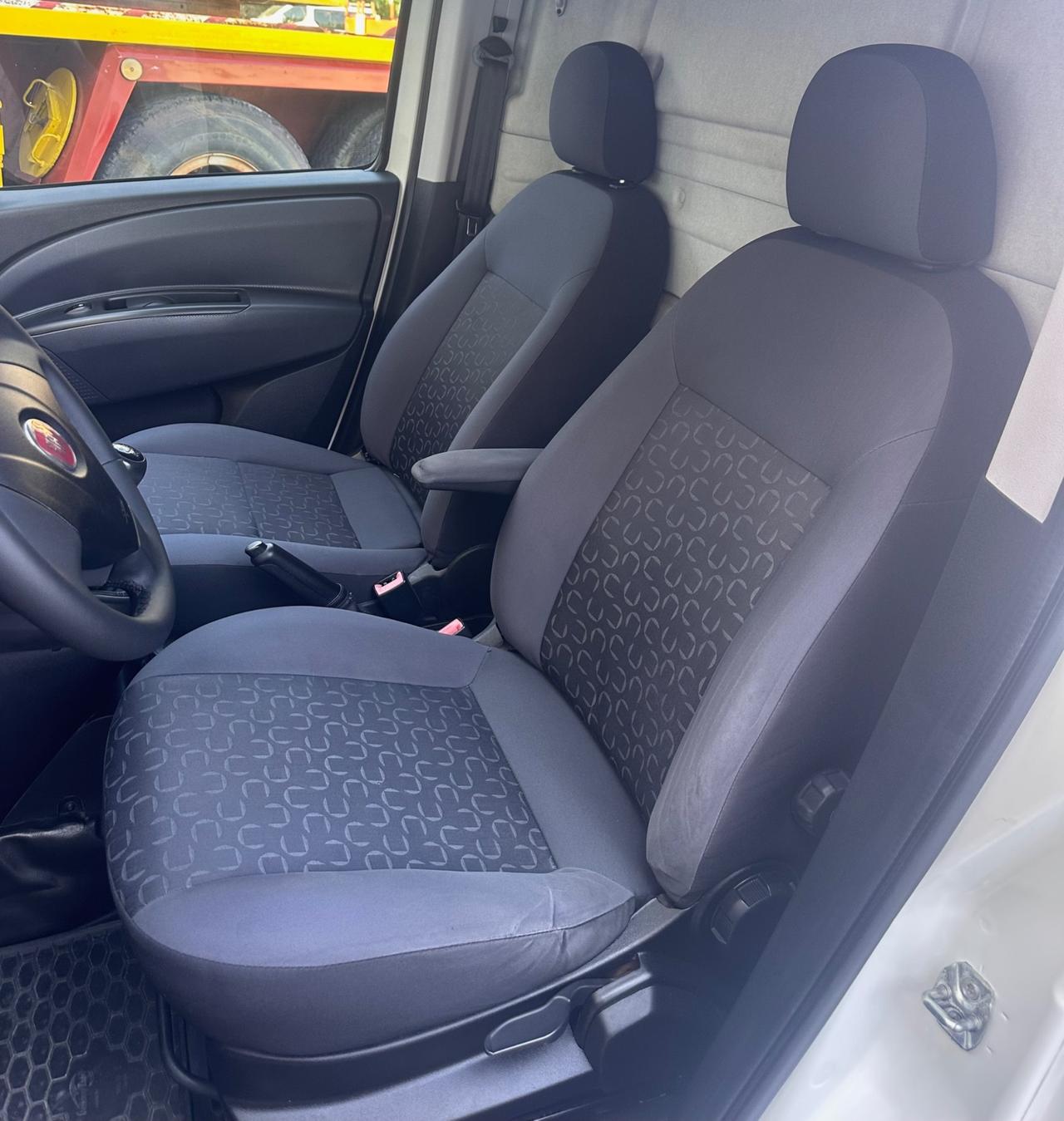 Fiat Doblò 1.6 MJT 105CV Cargo Maxi XL Porta Laterale