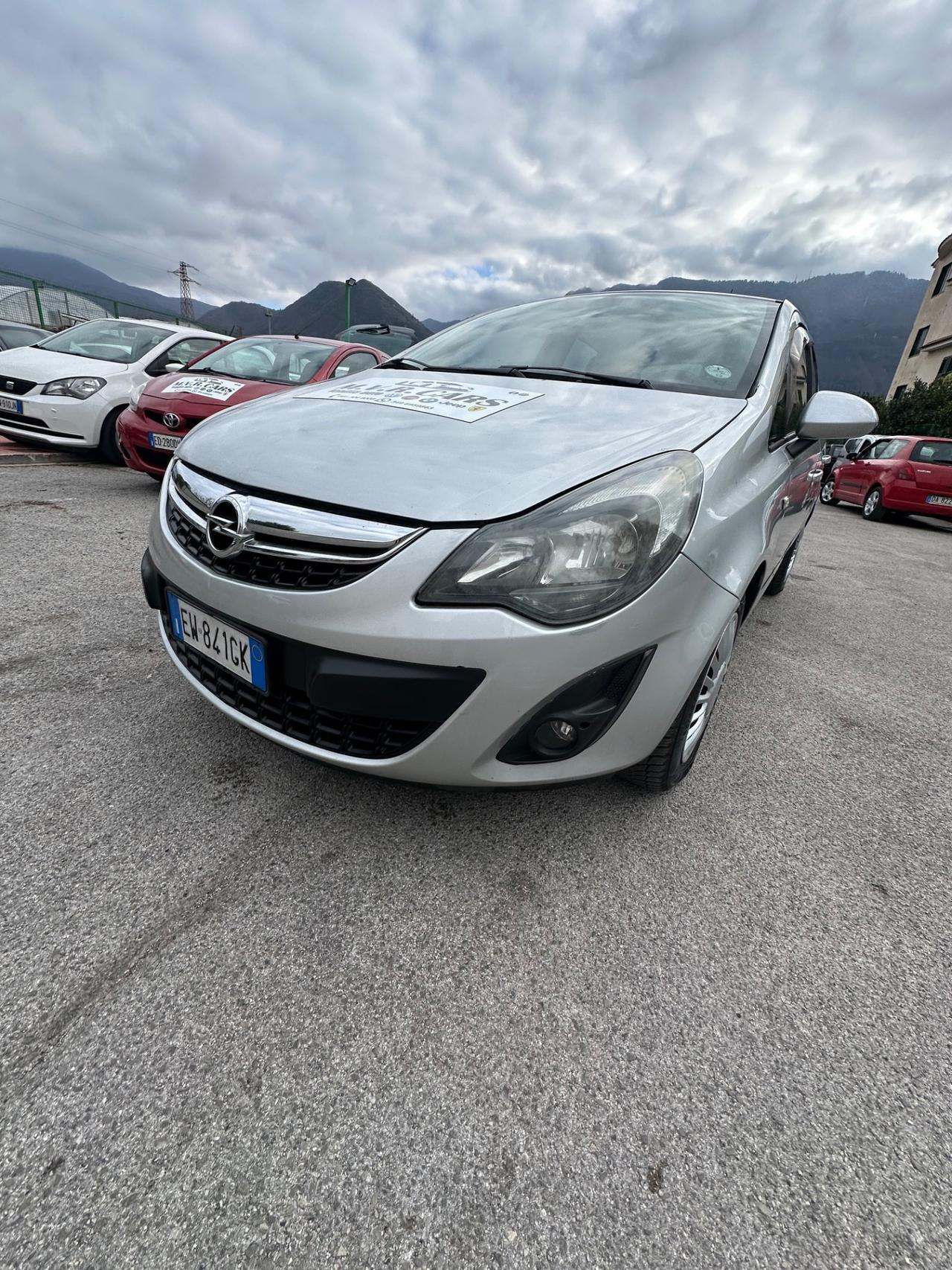 Opel Corsa 1.2 85CV 5 porte GPL-TECH Edition