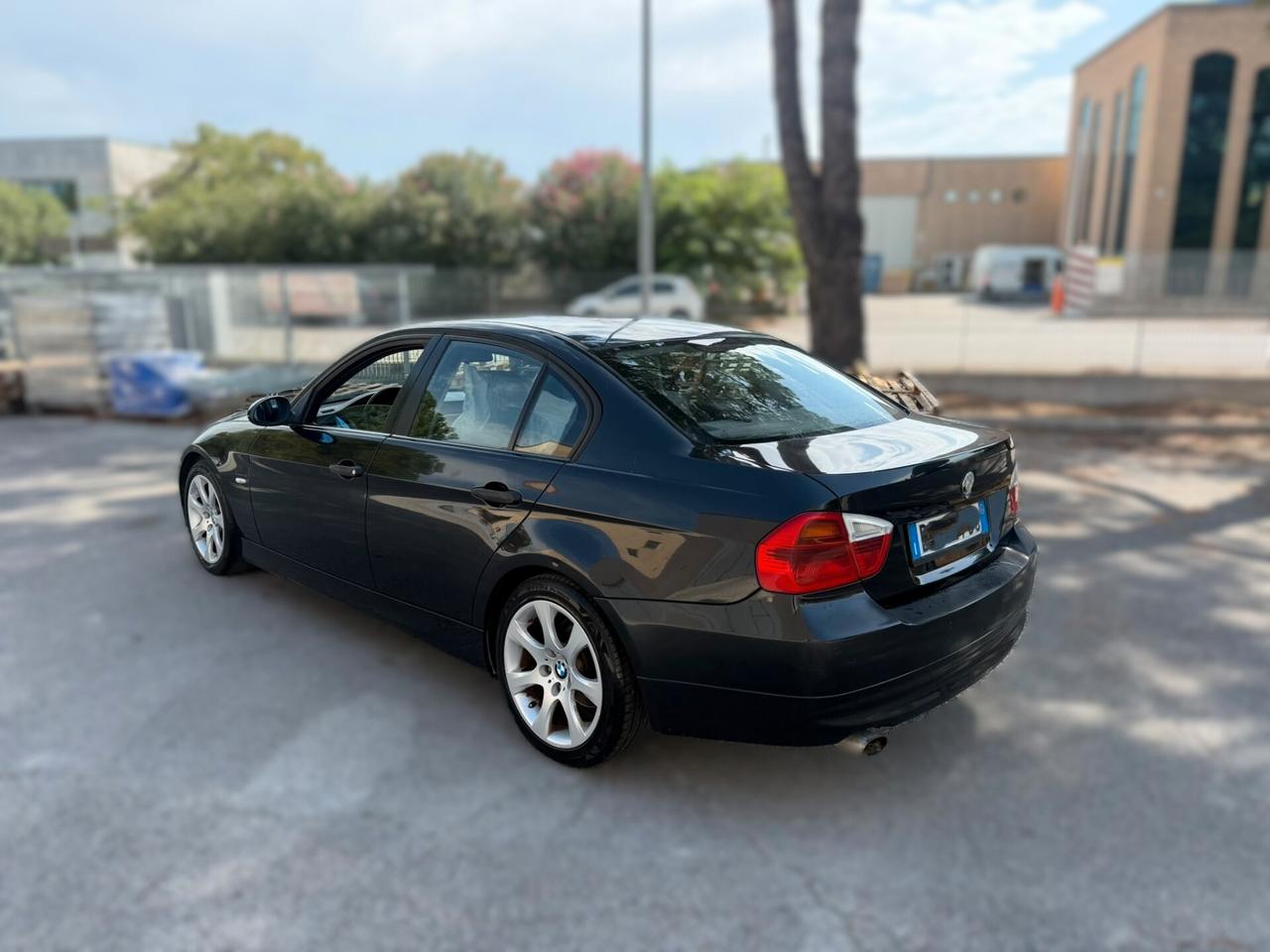 BMW 320 BERLINA 2.0 D 2007 12 MESI DI GARANZIA