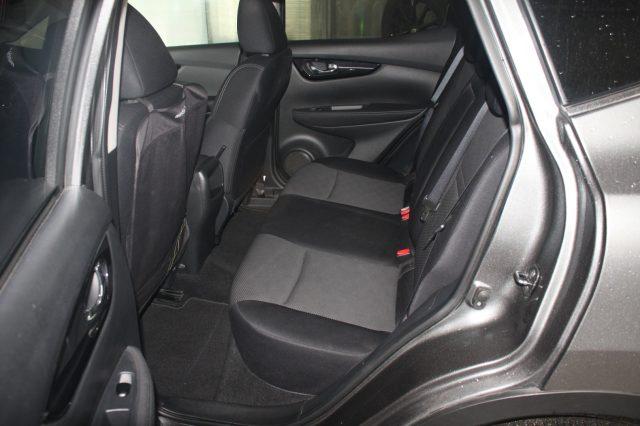 NISSAN Qashqai 1.5 dCi N-Connecta