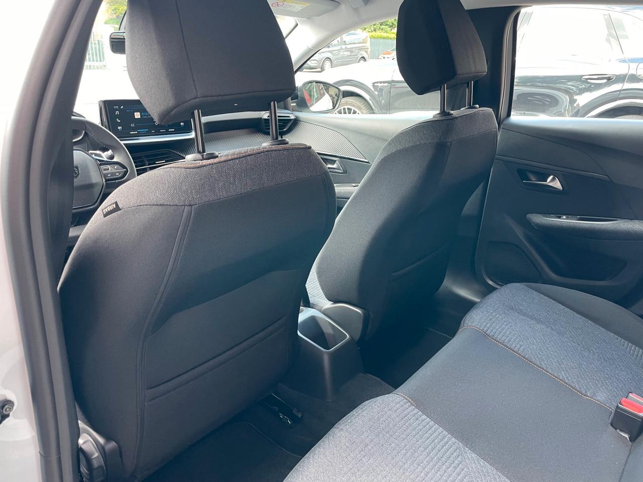 Peugeot 208 1.2 hybrid Style 100cv e-dcs 6 km0