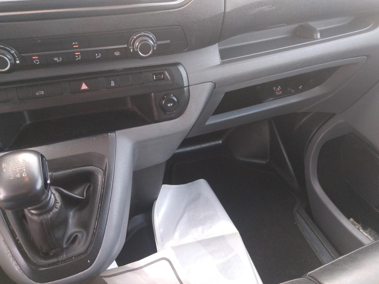 Peugeot Expert BlueHDi 115cv S&S ideale per neopatentati
