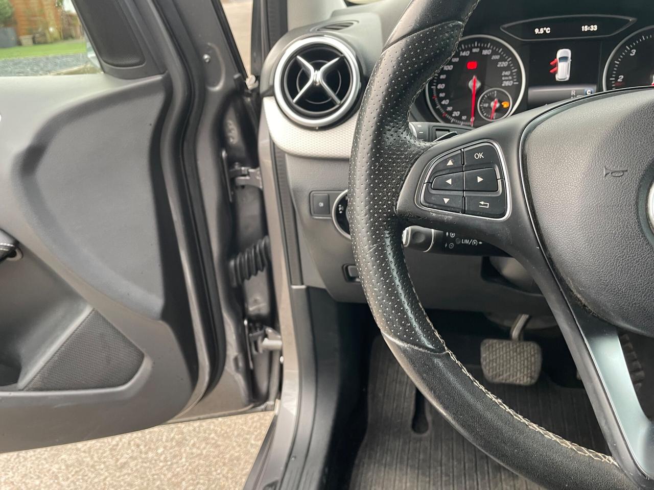 Mercedes-benz B 180 d Automatik Premium*Neopatentati*Solo 44000Km*Euro6