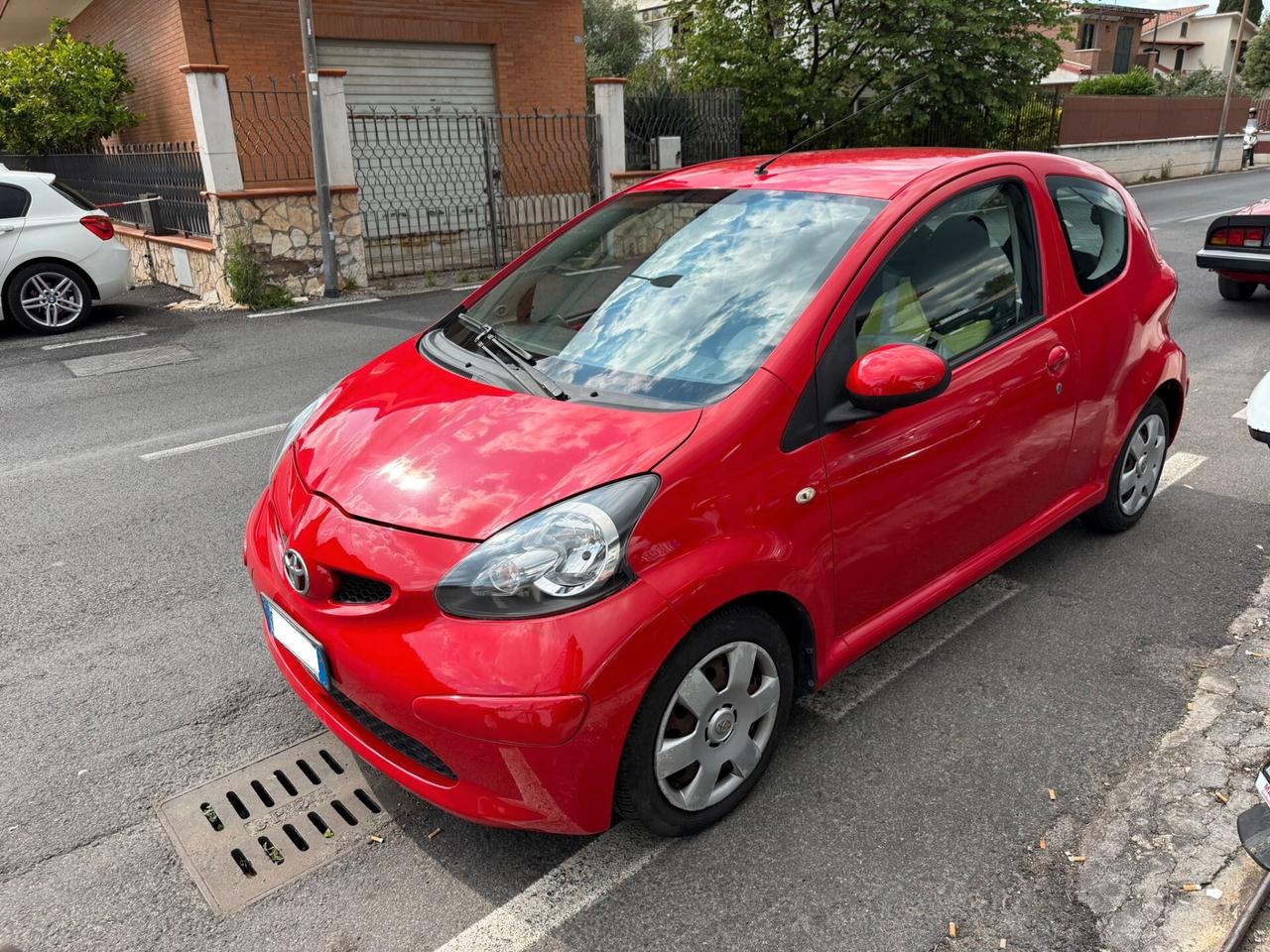 Toyota Aygo 1.0 12V VVT-i 3p - 111.000KM Superprezzo Tutto incluso
