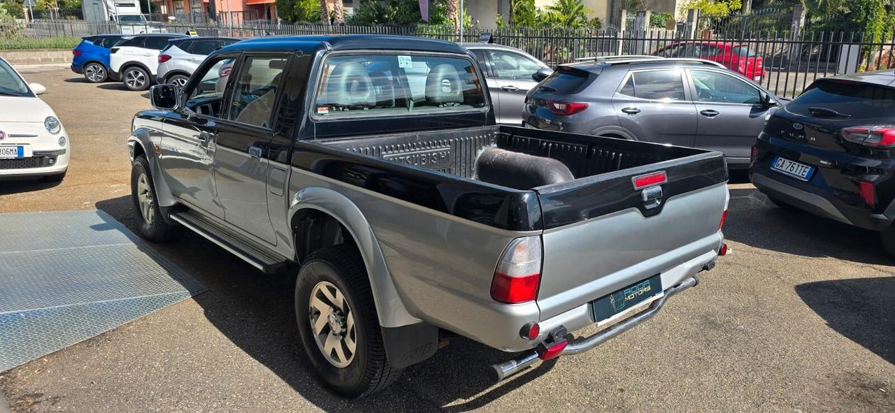 Mitsubishi L200 2.5 TDI 4WD Double Cab Pick-up GLS