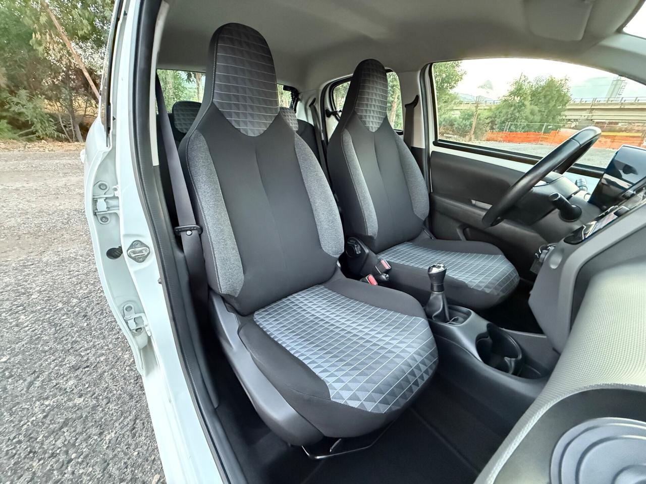PEUGEOT 108 72 S&S 5 PORTE ALLURE UNI PRO