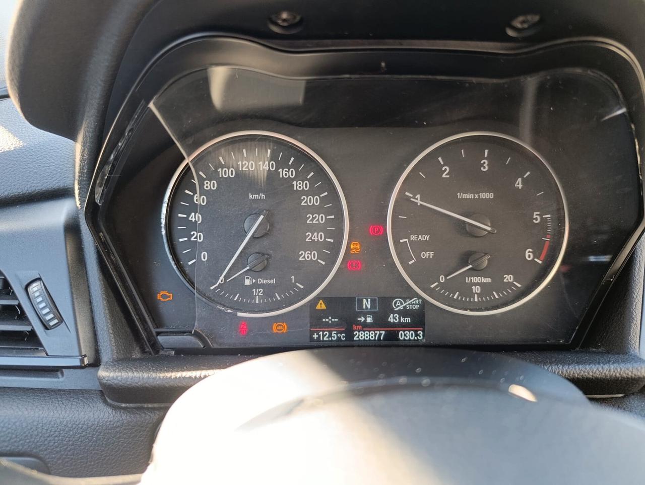 Bmw 214 214d Active Tourer Luxury