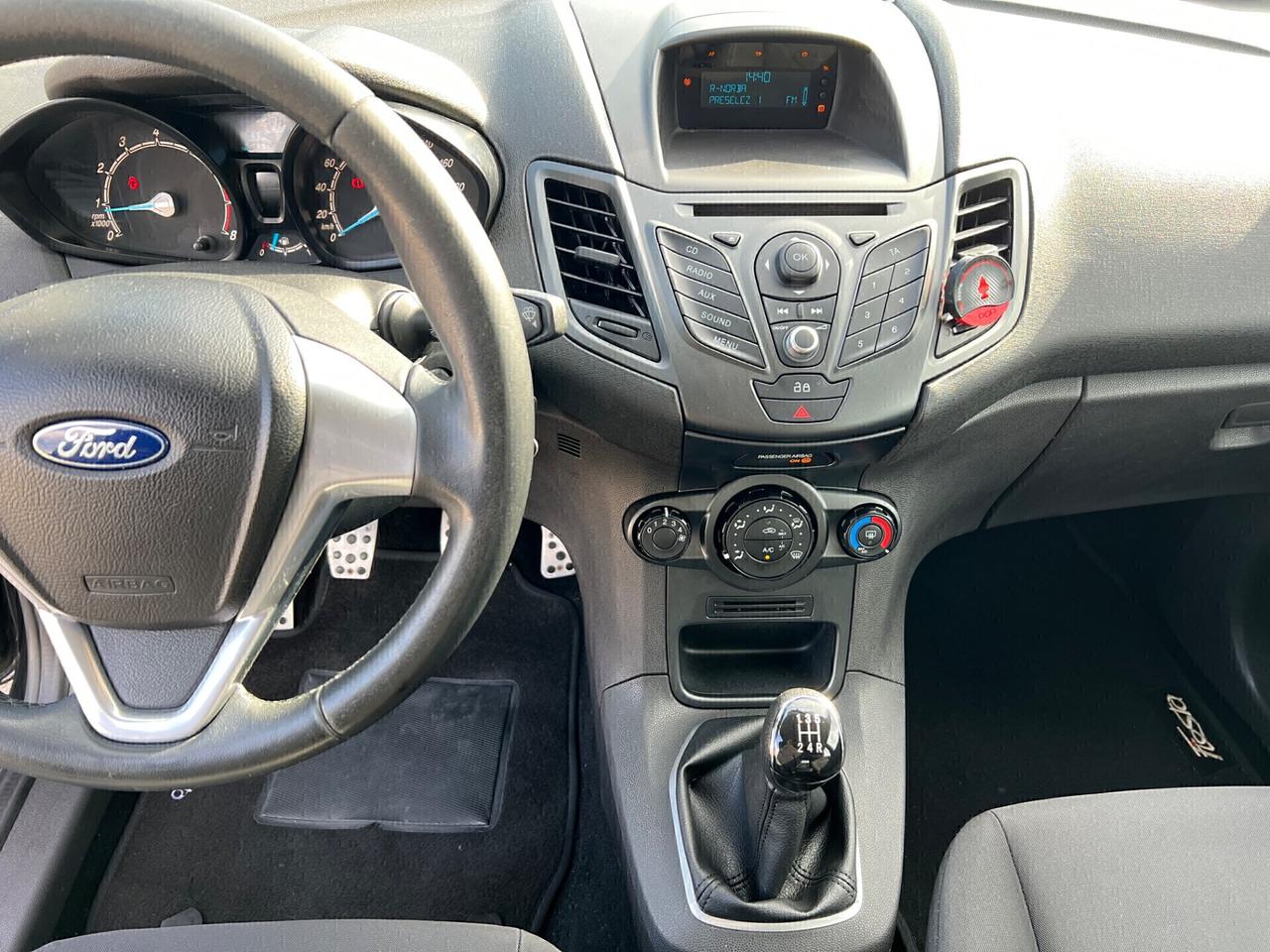 Ford Fiesta 1.4 5p. Bz.- GPL Titanium - 2013