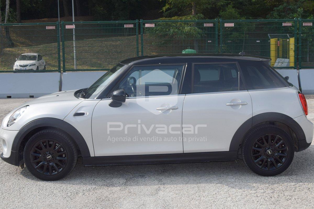 MINI Mini 1.5 Cooper D Business 5 porte