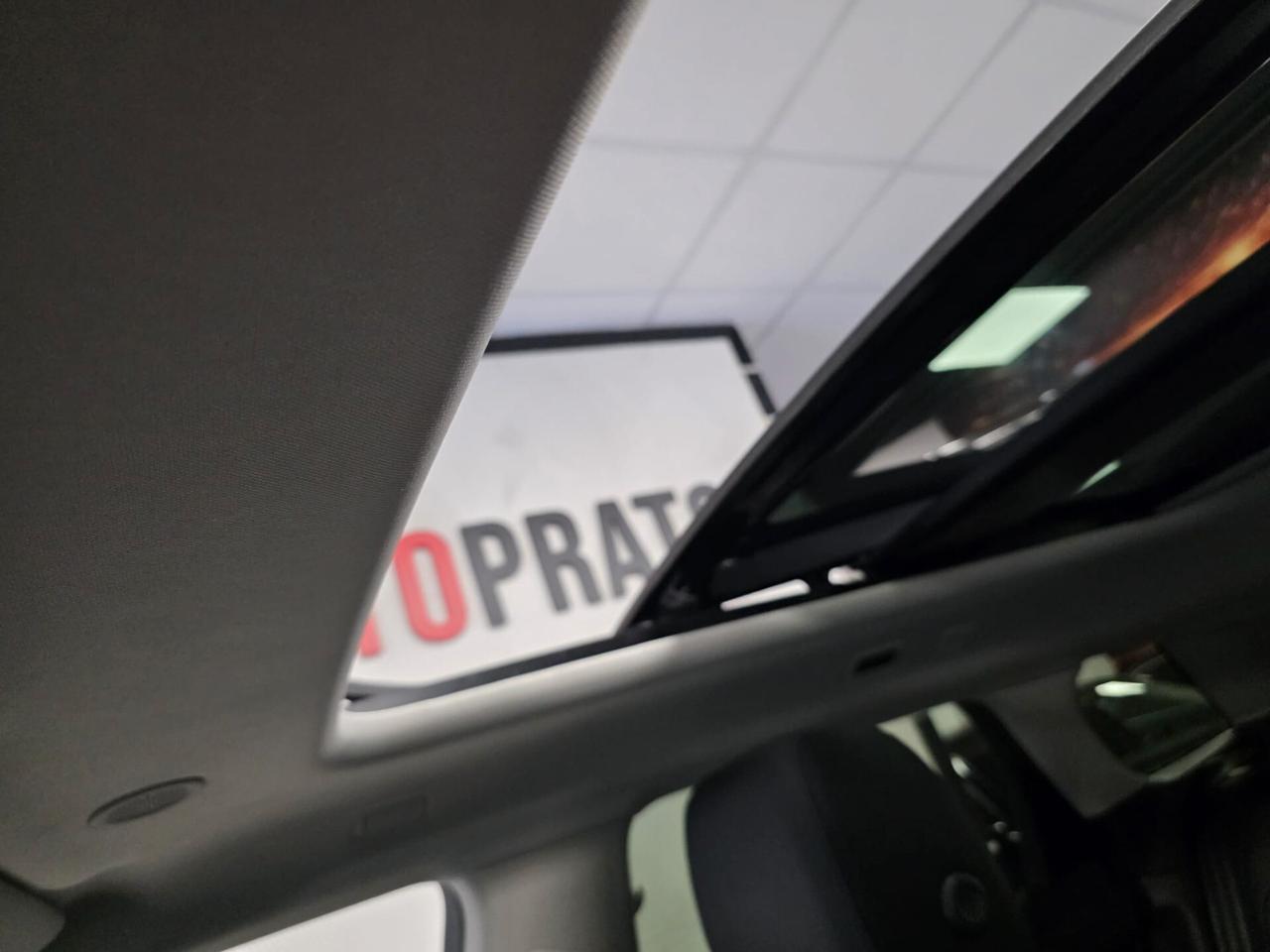 Land Rover Range Evoque 2.0D I4 163 CV AWD Auto R-Dynamic HSE