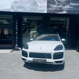 PORSCHE - Cayenne COUPE - 3.0 V6 E-Hybrid