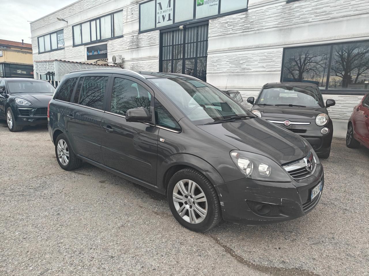 Opel Zafira 7 posti 1.6 Ecometano