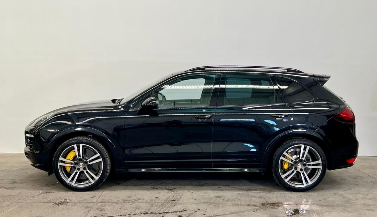 PORSCHE Cayenne turbo V8 - 500 hp Sportpacket