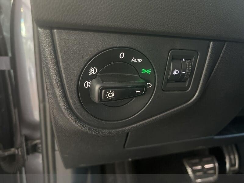 Volkswagen Taigo 1.5 tsi R-Line 150cv dsg