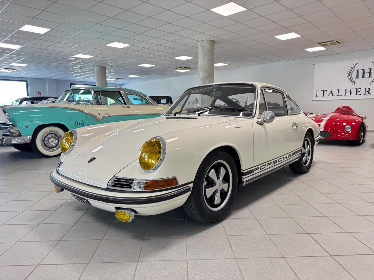 Porsche 911 2.0S SWB Coupe